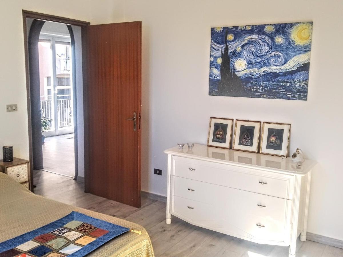Mungi Bay, Flat With Sea View Roof Top Terrace Giardini-Naxos Exterior foto
